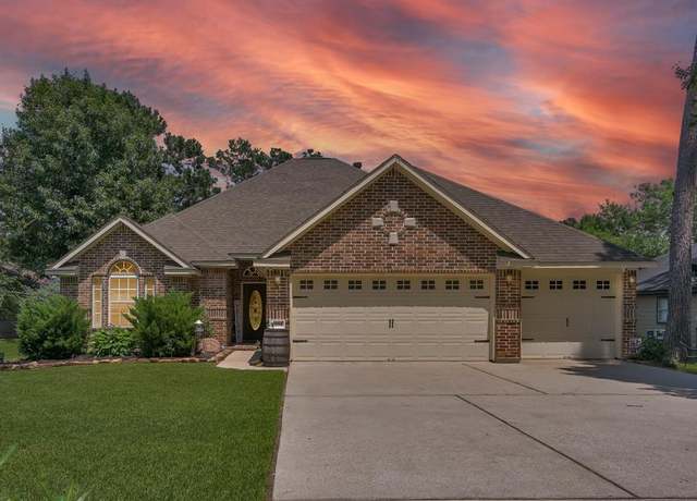 Property at 3034 Pine Chase Dr, Montgomery, TX 77356, 4 beds, 3 baths