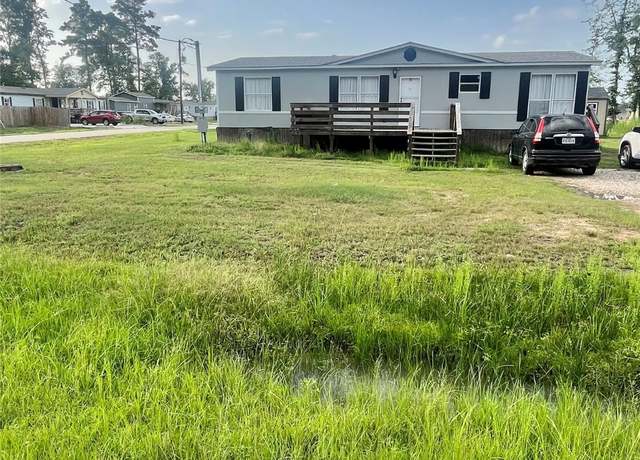 Property at 14705 Boyd Ln, Conroe, TX 77306, 3 beds, 2 baths