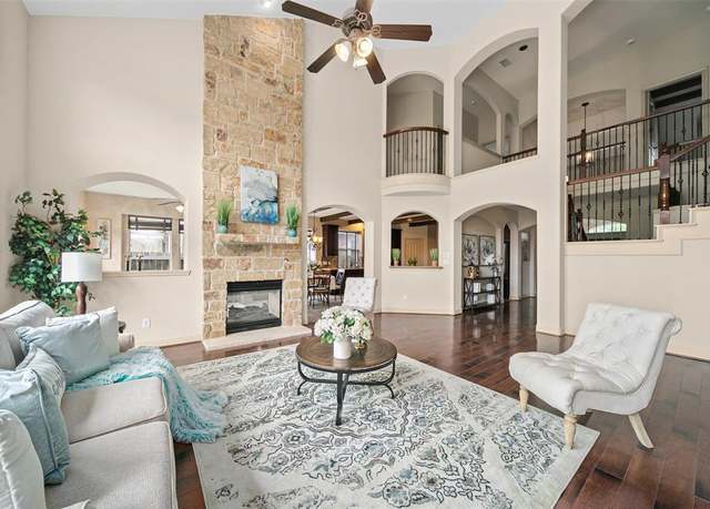 Property at 4334 Shady Riv, Missouri City, TX 77459, 4 beds, 3.5 baths