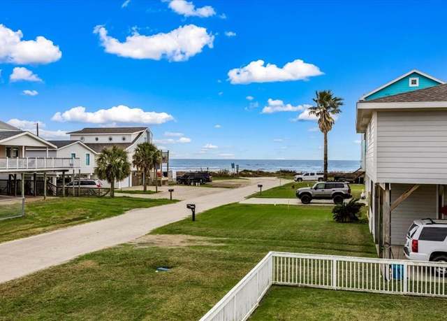 Property at 4220 Las Palmas St, Galveston, TX 77554, 3 beds, 2 baths