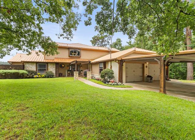 Property at 56 Magnolia Dr, Huntsville, TX 77340, 4 beds, 4 baths