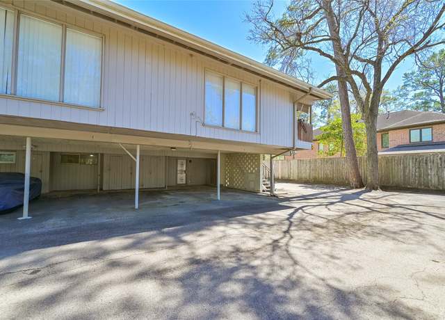 Property at 909 Silber Rd Unit 27E, Houston, TX 77024, 2 beds, 1 bath