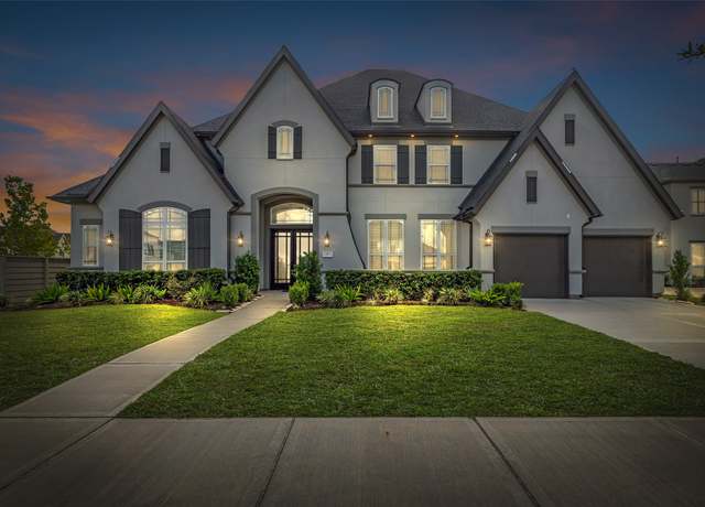Property at 4903 Grapevine Ln, Manvel, TX 77578, 4 beds, 4.5 baths
