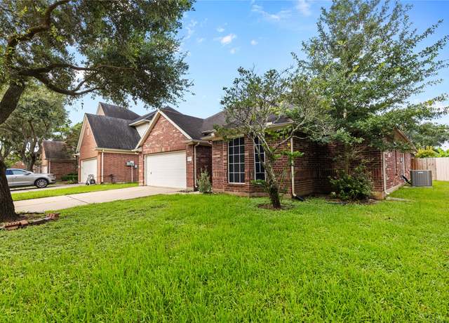 Property at 6322 E Bear Canyon Ct E, Katy, TX 77450, 3 beds, 2 baths