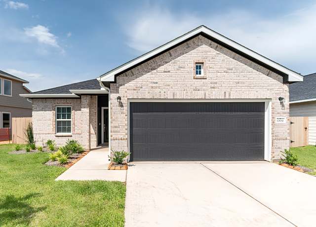 Property at 10656 Altitude Way, Conroe, TX 77303, 3 beds, 2 baths