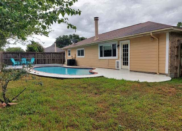 Property at 16715 Frigate Dr, Friendswood, TX 77546, 3 beds, 2 baths