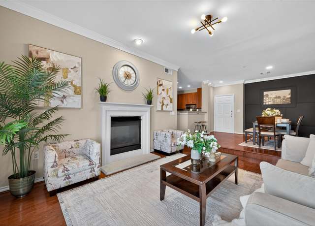 Property at 2400 Mccue Rd #426, Houston, TX 77056, 2 beds, 1 bath
