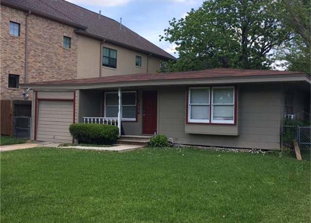 Property at 4336 Valerie St, Bellaire, TX 77401, 3 beds, 2 baths