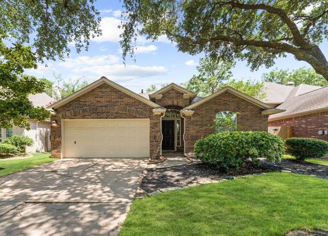 Property at 18118 Somerset Knolls Ct, Houston, TX 77094, 3 beds, 2 baths