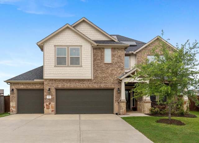 Property at 306 Cavil Barrier Ln, La Porte, TX 77571, 4 beds, 3.5 baths