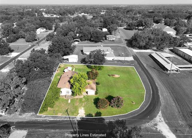 Property at 510 N Dallas St, Bremond, TX 76629, 2 beds, 1 bath