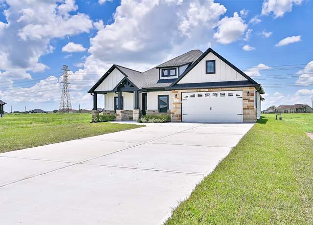 Property at 447 Sunset Trl, Angleton, TX 77515, 4 beds, 4.5 baths