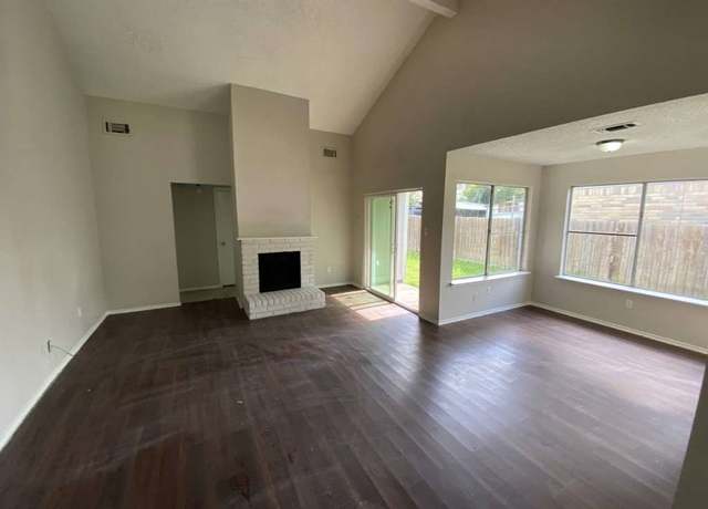 Property at 3018 Rockrill Dr, Houston, TX 77045, 2 beds, 1 bath