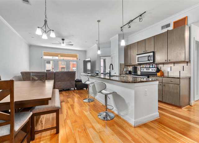 Property at 300 St Joseph Pkwy #203, Houston, TX 77002, 1 bed, 1 bath