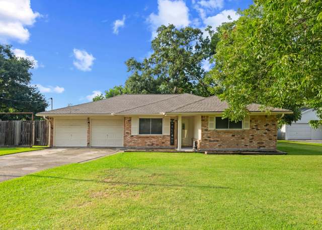 Property at 2514 Pecan Manor St, Baytown, TX 77520, 3 beds, 2 baths