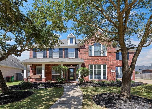Property at 20922 Twisted Leaf Dr, Cypress, TX 77433, 5 beds, 3.5 baths