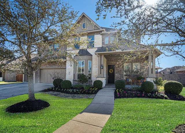 Property at 18010 Langkawi Ln, Houston, TX 77044, 4 beds, 3.5 baths