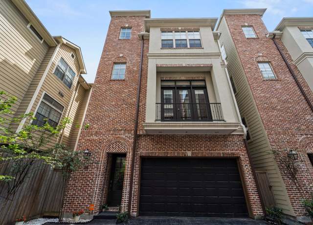 Property at 118 Reinerman St, Houston, TX 77007, 3 beds, 3.5 baths