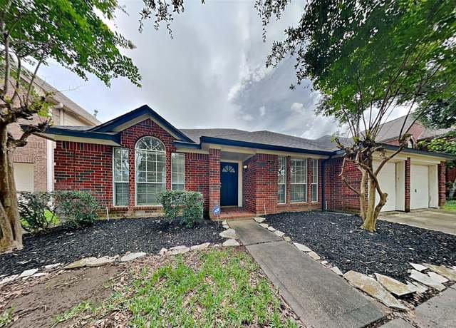 Property at 7538 Orchard Hills Ln, Sugar Land, TX 77479, 3 beds, 2 baths