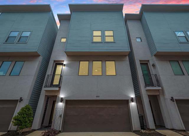 Property at 953 Saint Augustine St, Houston, TX 77023, 3 beds, 3.5 baths