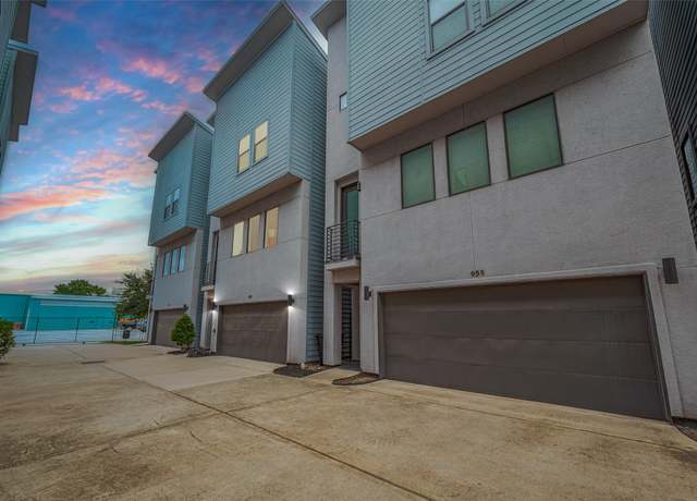 Property at 953 Saint Augustine St, Houston, TX 77023, 3 beds, 3.5 baths