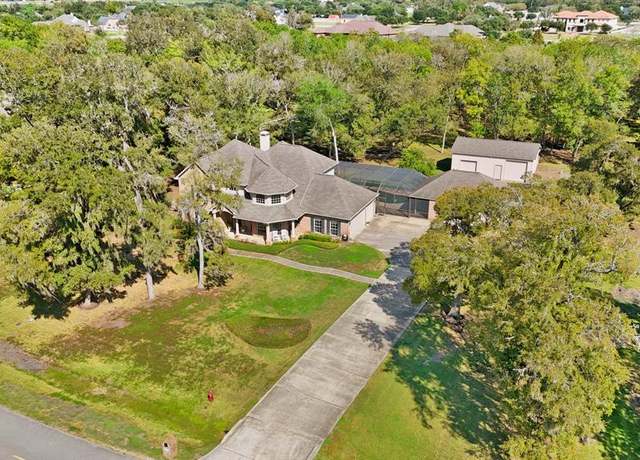 Property at 7219 Rustling Oaks Dr, Richmond, TX 77469, 5 beds, 4 baths