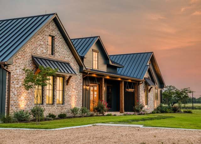 Property at 104 Hartfield Hill Ln, Round Top, TX 78954, 4 beds, 4.5 baths