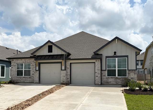 Property at 146 West Coralburst Loop, Montgomery, TX 77316, 2 beds, 2 baths