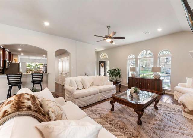 Property at 3307 Woodchuck Rd, Montgomery, TX 77356, 3 beds, 2 baths