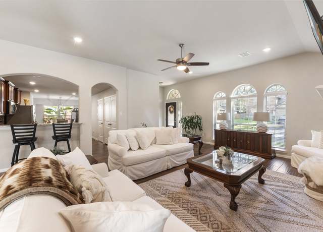 Property at 3307 Woodchuck Rd, Montgomery, TX 77356, 3 beds, 2 baths