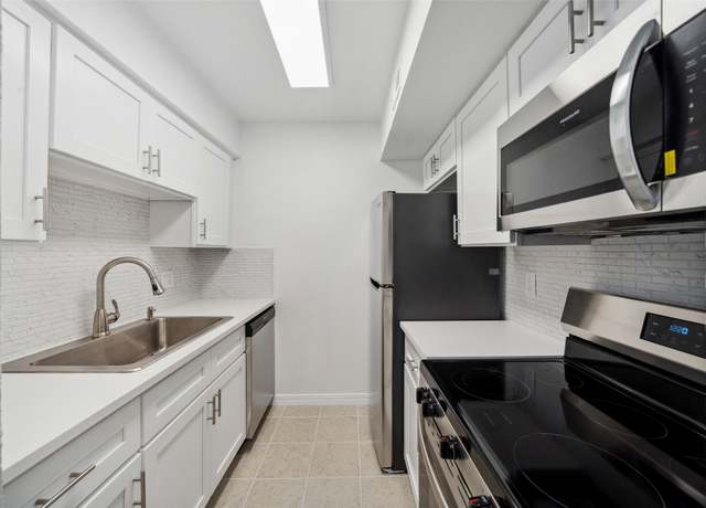 Property at 5001 Lamonte Ln #101, Houston, TX 77092, 2 beds, 1 bath