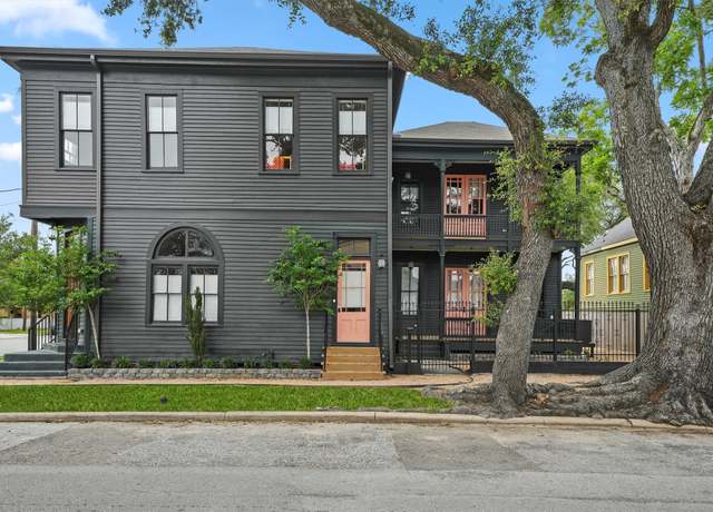 Property at 3128 Avenue L, Galveston, TX 77550, 5 beds, 3.5 baths