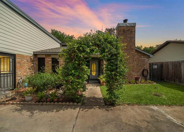 Property at 12814 Carvel Ln, Houston, TX 77072, 3 beds, 2 baths