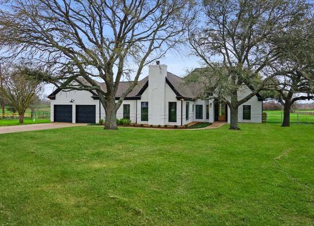 Property at 32826 Rogers Rd, Fulshear, TX 77441, 3 beds, 3 baths