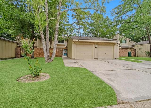 Property at 2207 W Settlers Way, The Woodlands, TX 77380, 3 beds, 2.5 baths