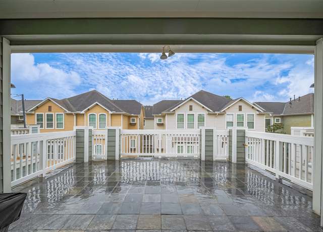 Property at 1224 Nelson Falls Ln, Houston, TX 77008, 3 beds, 3 baths