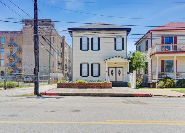 Property at 811 24th St, Galveston, TX 77550, 2 beds, 1 bath