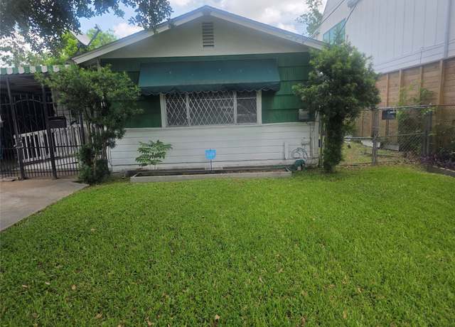 Property at 5206 Robertson St, Houston, TX 77009, 2 beds, 1 bath