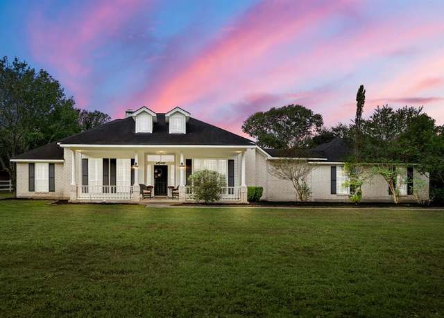 Property at 29539 Dobbin Huffsmith Rd, Magnolia, TX 77354, 3 beds, 4 baths