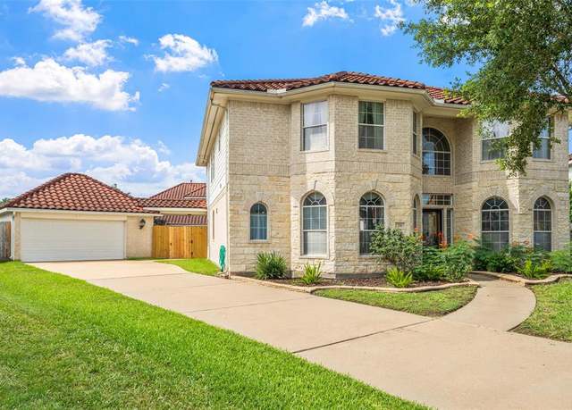 Property at 26 Oakmont Ct, Jersey Village, TX 77064, 4 beds, 3.5 baths