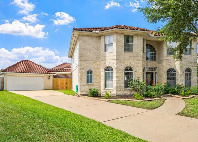 Property at 26 Oakmont Ct, Jersey Village, TX 77064, 4 beds, 3.5 baths
