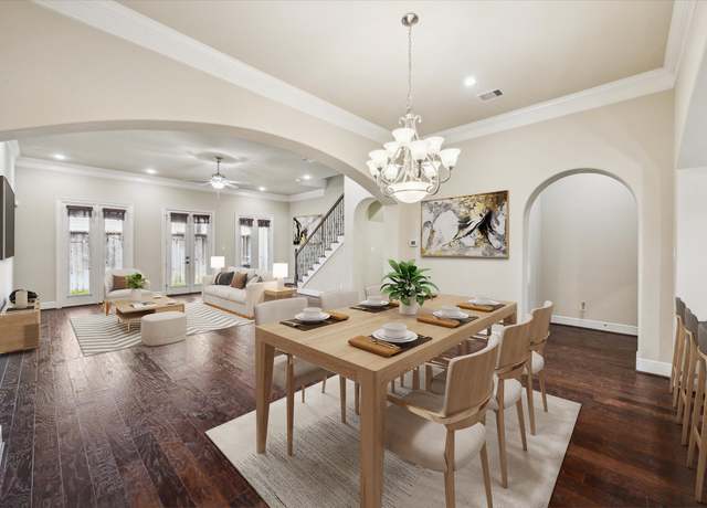 Property at 1516 Cohn St, Houston, TX 77007, 3 beds, 3.5 baths
