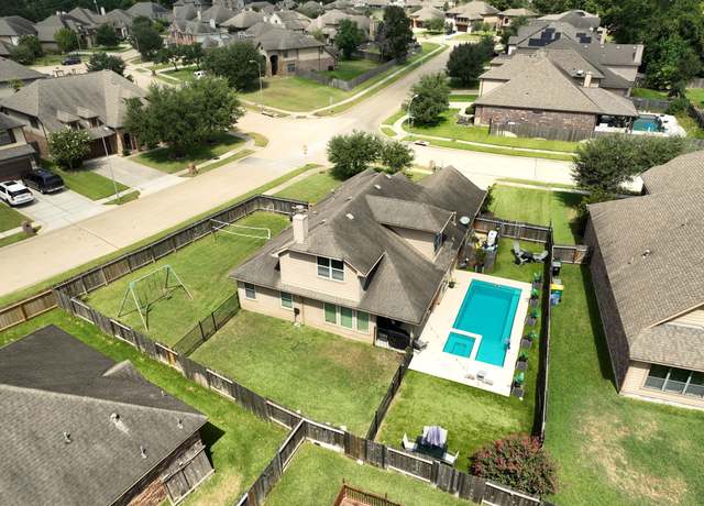 Property at 11019 Arthurian Dream Ct, Tomball, TX 77375, 4 beds, 3.5 baths