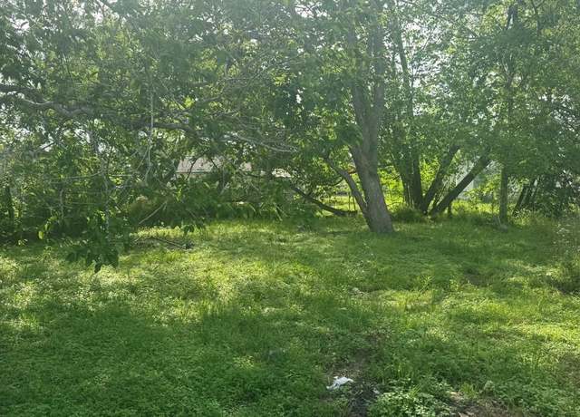 Property at 414 Correll Ave, Wharton, TX 77488, 1 bed, 1 bath