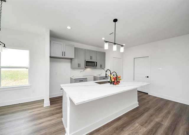 Property at 6273 Road 5503, Cleveland, TX 77327, 3 beds, 2 baths