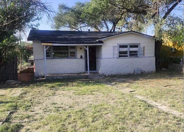 Property at 1503 E 8th St, Lubbock, TX 79403, 2 beds, 1 bath