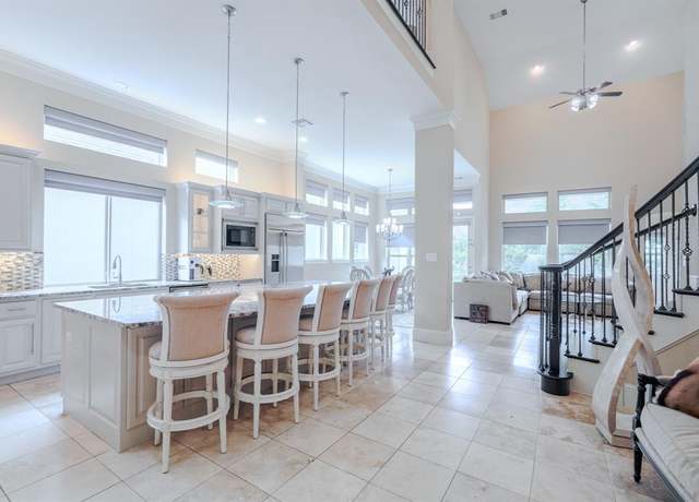 Property at 299 Sonoma Ct, Conroe, TX 77384, 4 beds, 4.5 baths