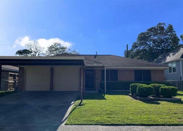 Property at 225 Robin St, Deer Park, TX 77536, 3 beds, 1.5 baths