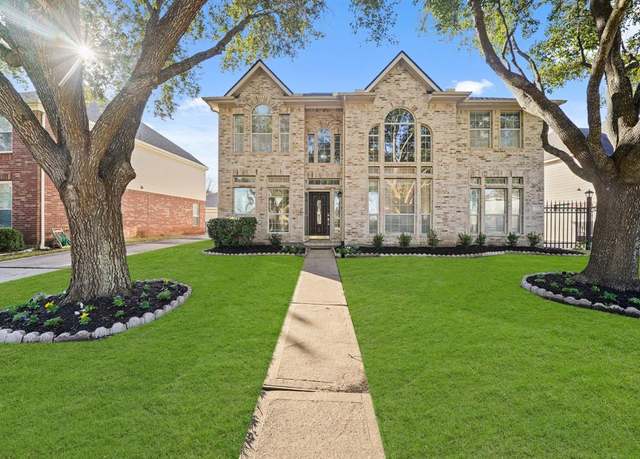 Property at 3110 Aspen Hollow Ln, Sugar Land, TX 77479, 6 beds, 4.5 baths