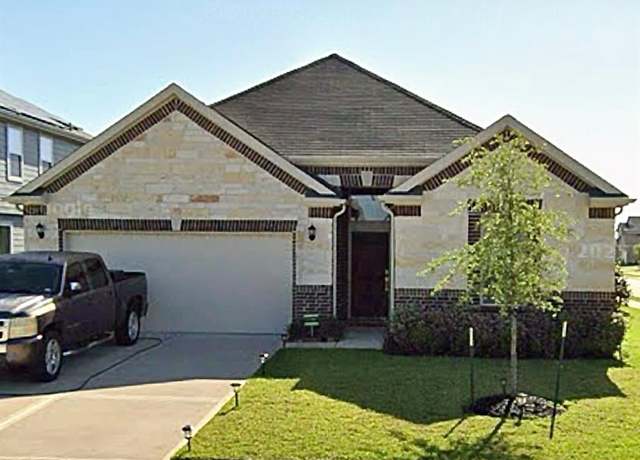 Property at 2115 Katalonia Ln, Fresno, TX 77545, 3 beds, 2 baths